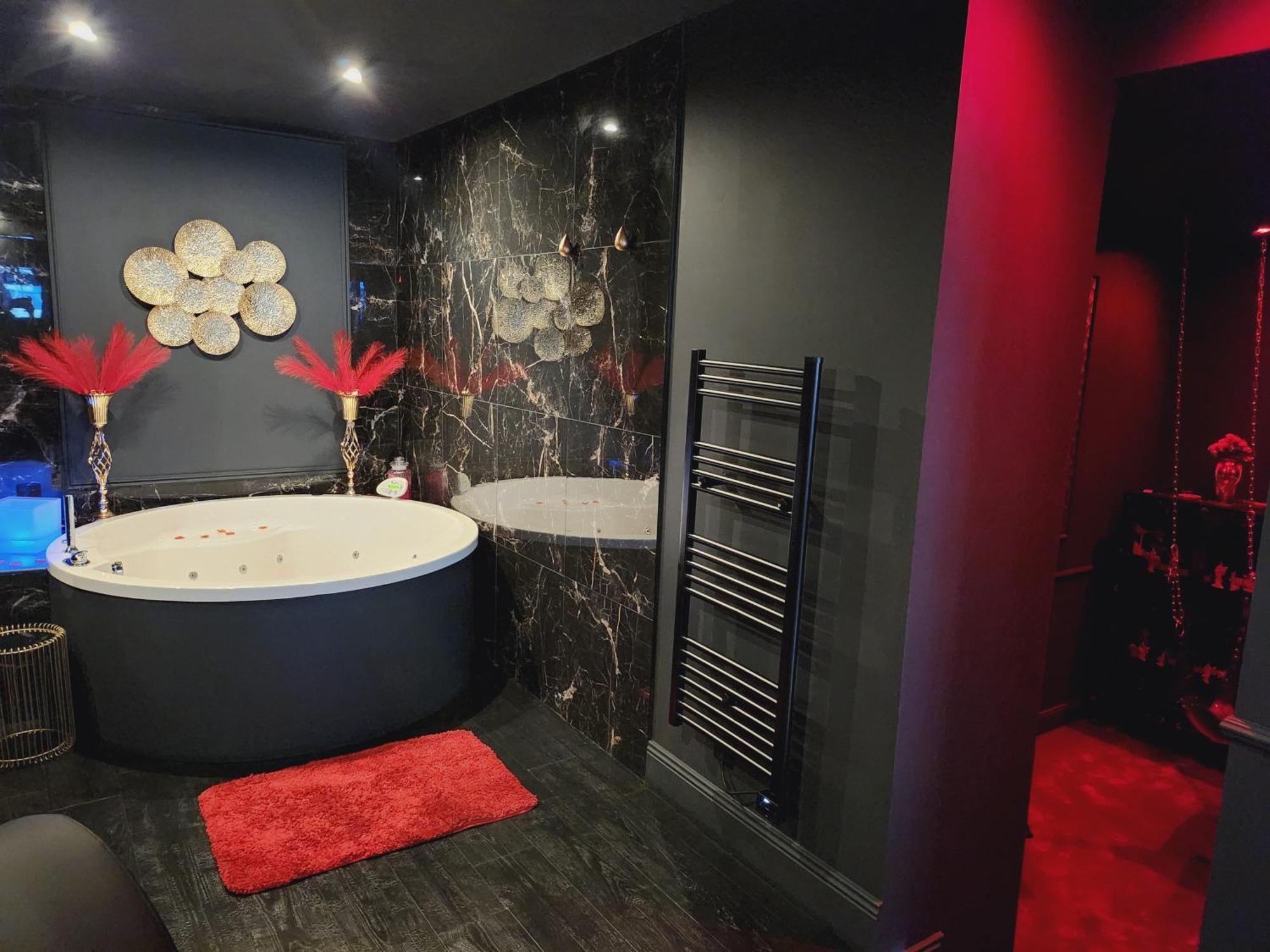 O' Plaisirs Interdits - Loveroom Caen