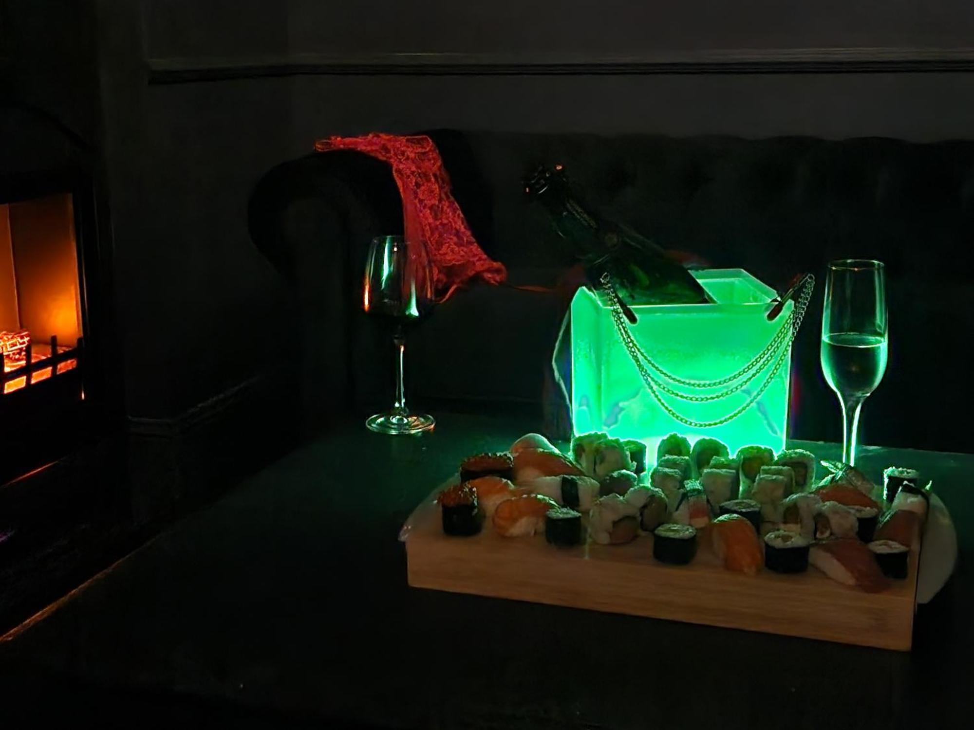 O' Plaisirs Interdits - Loveroom Appartement